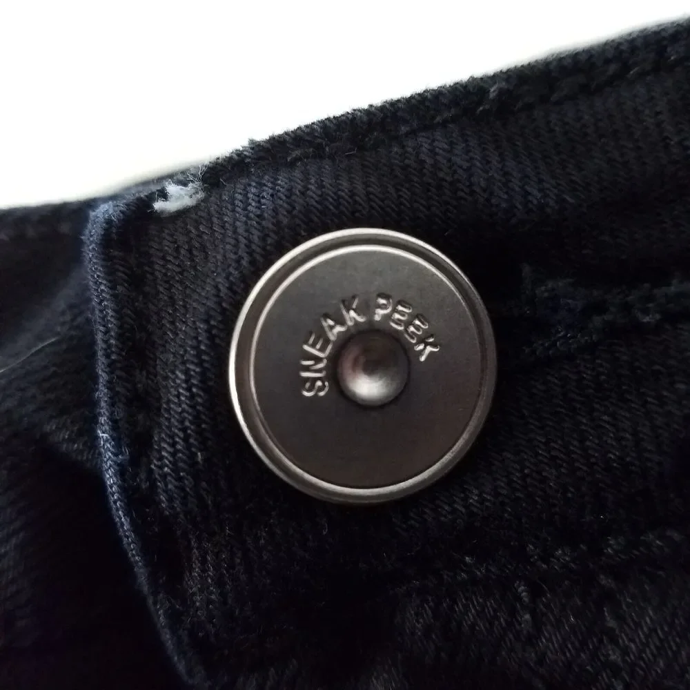 Sneak Peek‎ Denim Shorts Juniors 9 Black Low Rise Distressed Frayed Cut Off